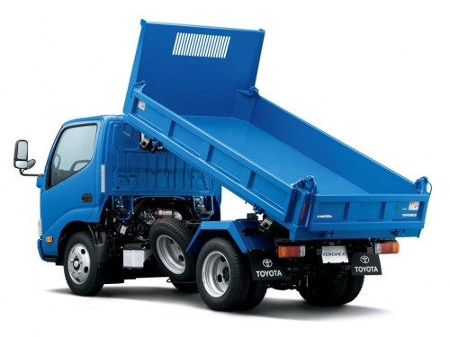 Характеристики грузового автомобиля Toyota ToyoAce 4.0 Cargo Single-Cab Standard-Cab Long-Deck Raised-Floor 3.0t 4WD (04.2015 - 04.2016): фото, грузоподъемность, масса, скорость, двигатель, топливо, отзывы
