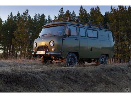 Характеристики грузового фургона УАЗ Буханка 2.4 MT 452 Фургон 2 места (01.1966 - 12.1970): фото, размеры, грузоподъемность, масса, скорость, двигатель, топливо, отзывы