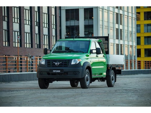Характеристики грузового автомобиля УАЗ Профи 2.7 MT Комфорт Широкое шасси (12.2018 - 11.2020): фото, грузоподъемность, масса, скорость, двигатель, топливо, отзывы