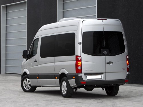 Характеристики грузового фургона Volkswagen Crafter 2.0 TDI MT Kombi 30 L3H2 (04.2012 - 12.2016): фото, размеры, грузоподъемность, масса, скорость, двигатель, топливо, отзывы