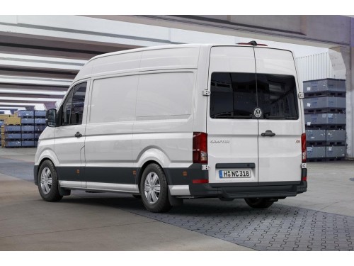 Характеристики грузового фургона Volkswagen Crafter 2.0 biTDI MT Kasten 55 L3H2 (10.2021 - н.в.): фото, размеры, грузоподъемность, масса, скорость, двигатель, топливо, отзывы