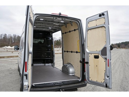 Характеристики грузового фургона Volkswagen Crafter 2.0 biTDI MT Kasten 55 L3H2 (10.2021 - н.в.): фото, размеры, грузоподъемность, масса, скорость, двигатель, топливо, отзывы