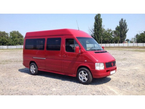 Характеристики грузового фургона Volkswagen LT 2.5 SDI MT Kombi 28KKA (05.1996 - 04.2001): фото, размеры, грузоподъемность, масса, скорость, двигатель, топливо, отзывы