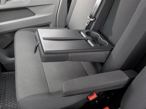 Характеристики грузового фургона Volkswagen Transporter 2.0 TDI DSG Kasten DoKa Standard roof (06.2021 - н.в.): фото, размеры, грузоподъемность, масса, скорость, двигатель, топливо, отзывы