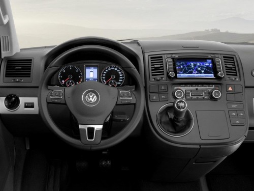 Характеристики грузового фургона Volkswagen Transporter 2.0 biTDI DSG Kasten Long Standard roof (08.2009 - 07.2015): фото, размеры, грузоподъемность, масса, скорость, двигатель, топливо, отзывы
