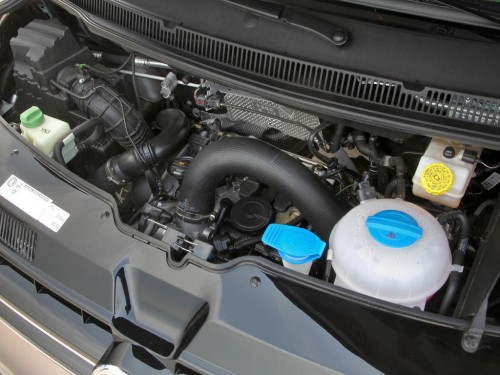 Характеристики грузового автомобиля Volkswagen Transporter 2.0 TDI Double Cab Long (08.2009 - 07.2015): фото, грузоподъемность, масса, скорость, двигатель, топливо, отзывы