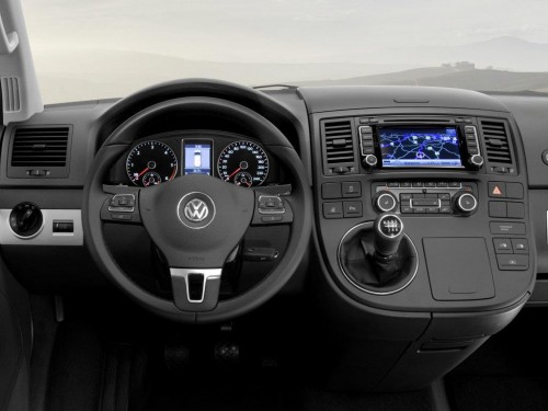 Характеристики грузового автомобиля Volkswagen Transporter 2.0 TDI Double Cab Long (08.2009 - 07.2015): фото, грузоподъемность, масса, скорость, двигатель, топливо, отзывы
