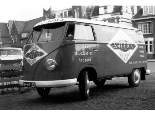 Характеристики грузового фургона Volkswagen Type 2 1.2 MT 1200 Cargo Van (02.1954 - 12.1958): фото, размеры, грузоподъемность, масса, скорость, двигатель, топливо, отзывы