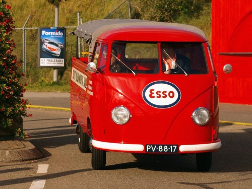 Характеристики грузового автомобиля Volkswagen Type 2 1.2 MT 1200 Double Cab (02.1954 - 12.1958): фото, грузоподъемность, масса, скорость, двигатель, топливо, отзывы