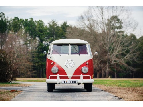 Характеристики грузового автомобиля Volkswagen Type 2 1.2 MT 1200 Double Cab (01.1960 - 12.1962): фото, грузоподъемность, масса, скорость, двигатель, топливо, отзывы