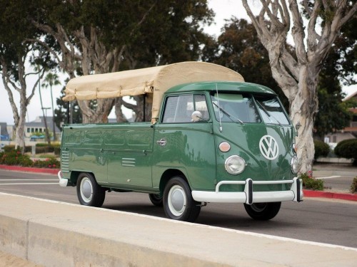 Характеристики грузового автомобиля Volkswagen Type 2 1.5 MT 1500 Double Cab (01.1963 - 12.1965): фото, грузоподъемность, масса, скорость, двигатель, топливо, отзывы