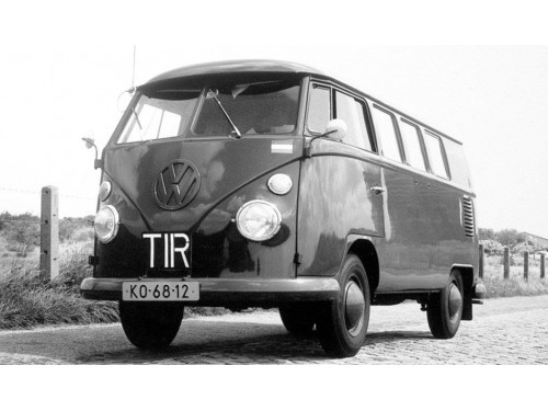 Характеристики грузового фургона Volkswagen Type 2 1.2 MT 1200 Kombi (01.1963 - 12.1964): фото, размеры, грузоподъемность, масса, скорость, двигатель, топливо, отзывы