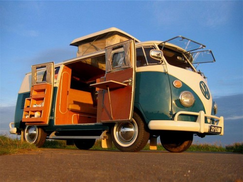 Характеристики грузового фургона Volkswagen Type 2 1.5 MT 1500 Westfalia Camper (01.1963 - 12.1965): фото, размеры, грузоподъемность, масса, скорость, двигатель, топливо, отзывы