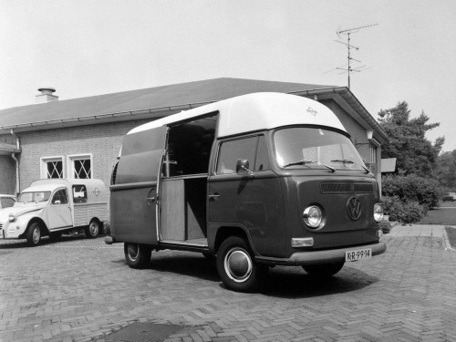 Характеристики грузового фургона Volkswagen Type 2 1.7 MT 1700 Cargo Van High Roof (01.1971 - 07.1972): фото, размеры, грузоподъемность, масса, скорость, двигатель, топливо, отзывы