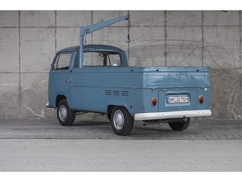 Характеристики грузового автомобиля Volkswagen Type 2 1.6 MT 1600 Single Cab (08.1967 - 07.1970): фото, грузоподъемность, масса, скорость, двигатель, топливо, отзывы