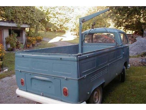 Характеристики грузового автомобиля Volkswagen Type 2 1.6 MT 1600 Single Cab (08.1967 - 07.1970): фото, грузоподъемность, масса, скорость, двигатель, топливо, отзывы