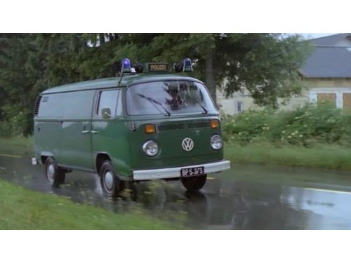 Характеристики грузового фургона Volkswagen Type 2 1.6 MT 1600 Cargo Van (08.1972 - 10.1979): фото, размеры, грузоподъемность, масса, скорость, двигатель, топливо, отзывы