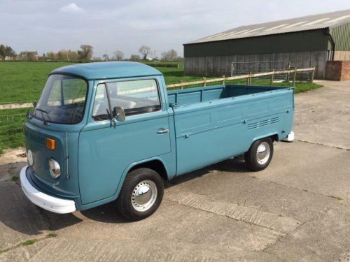 Характеристики грузового фургона Volkswagen Type 2 1.6 MT 1600 Single Cab (08.1972 - 10.1979): фото, размеры, грузоподъемность, масса, скорость, двигатель, топливо, отзывы