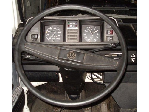 Характеристики грузового автомобиля Volkswagen Type 2 1.9 AT 1900 Single Cab (02.1982 - 01.1987): фото, грузоподъемность, масса, скорость, двигатель, топливо, отзывы