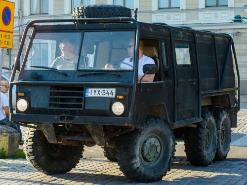 Характеристики автобуса Volvo Laplander 3.0 MT4 6x6 Laplander (04.1974 - 08.1984): фото, места, схема, вместимость, скорость, двигатель, топливо, масса, отзывы