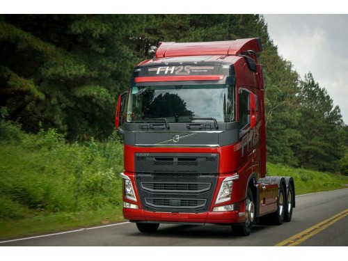 Характеристики седельного тягача Volvo FH 12.8 I-SHIFT 4x2 Tractor FH 42T 3A Air 3700 (09.2012 - н.в.): фото, размеры, грузоподъемность, масса, скорость, двигатель, топливо, отзывы