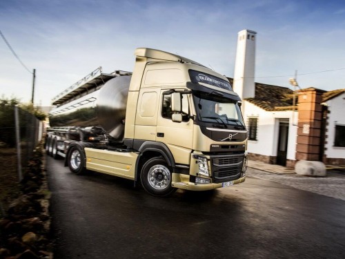 Характеристики седельного тягача Volvo FM 10.8 I-SHIFT 4x2 Tractor FM D11 42 T1HL Leaf 3600 (04.2013 - н.в.): фото, размеры, грузоподъемность, масса, скорость, двигатель, топливо, отзывы