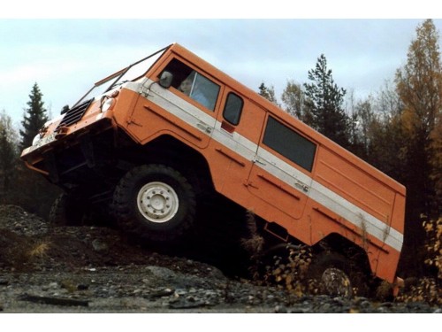 Характеристики автобуса Volvo Laplander 3.0 MT4 4x4 Laplander (04.1974 - 08.1984): фото, места, схема, вместимость, скорость, двигатель, топливо, масса, отзывы