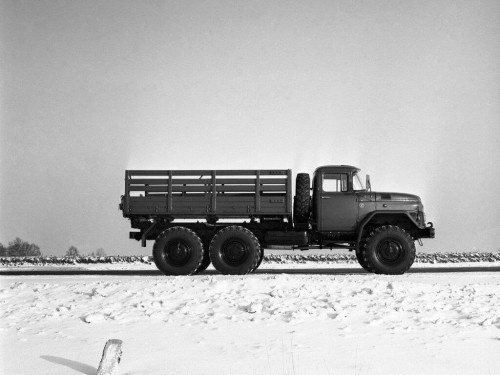 Характеристики бортового грузовика ЗИЛ 131 5.9 MT 131H (02.1986 - 12.2002): фото, грузоподъемность, масса, скорость, двигатель, топливо, отзывы