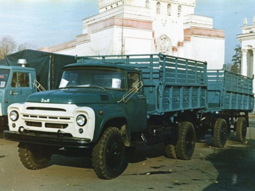 Характеристики бортового грузовика ЗИЛ ММЗ-550 6.0 MT 554 Сельскохозяйственный самосвал (02.1966 - 01.1977): фото, грузоподъемность, масса, скорость, двигатель, топливо, отзывы