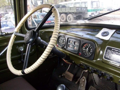 Характеристики бортового грузовика ЗИЛ ММЗ-550 6.0 MT 554 Сельскохозяйственный самосвал (10.1964 - 01.1966): фото, грузоподъемность, масса, скорость, двигатель, топливо, отзывы